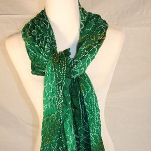 Green scarf with white & gold, cotton 26x74